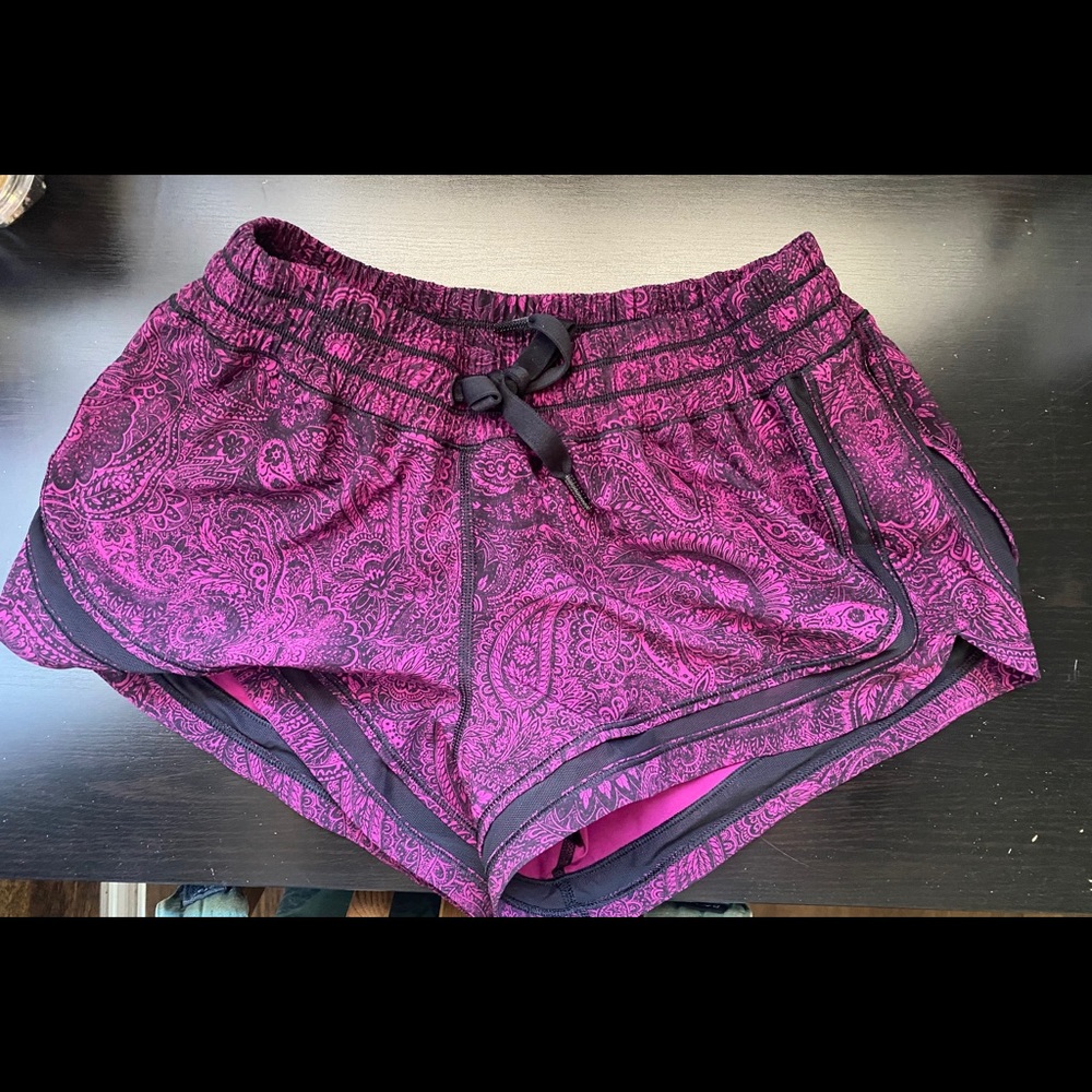 Lululemon Hotty Hot Shorts